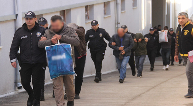 İnanılmaz plan! Kayınvalidesine 8 araç alıp...