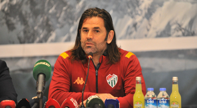 Üzülmez: "Dikenli yollar var..."