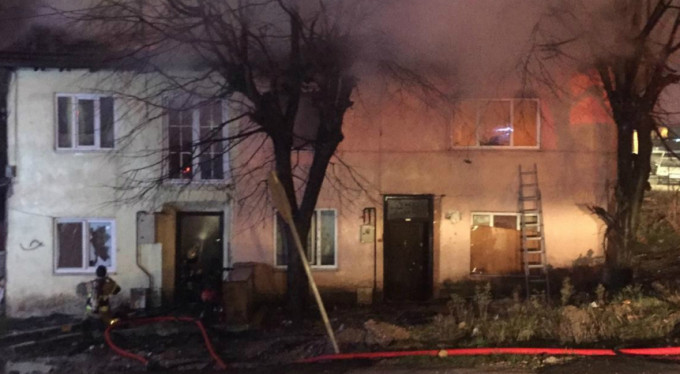 Bursa'da soba patladı, ev küle döndü!