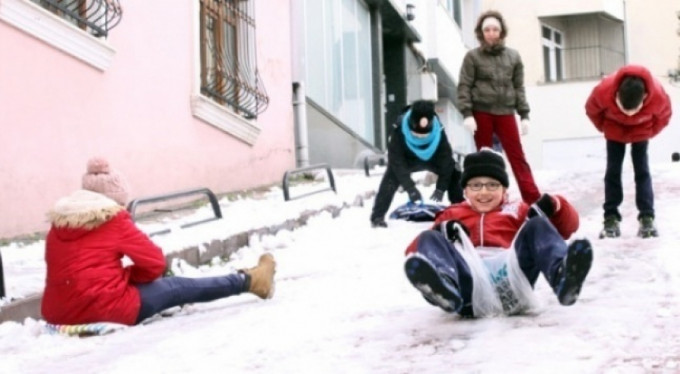 İki ilde okullar tatil edildi!