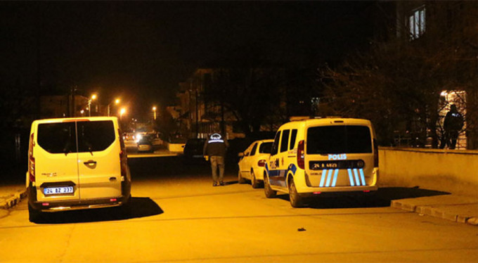 Kadınların bıçaklı kavgası kanlı bitti!