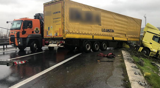 Trafiği durduran kaza!