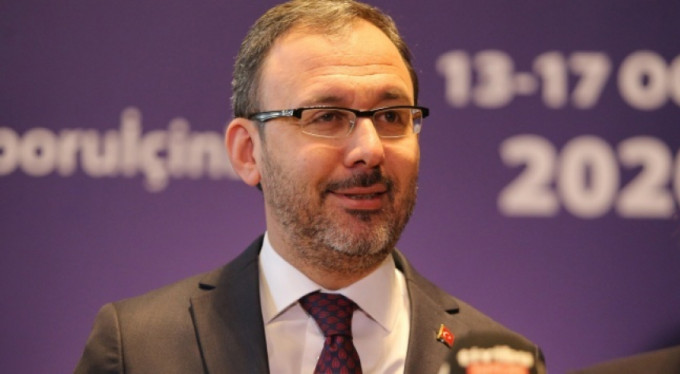 Futboldaki sorunlar çözülecek mi? Bakan açıkladı!