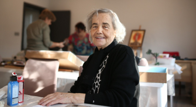 90 yaşında kursa yazıldı, öğretmen oldu