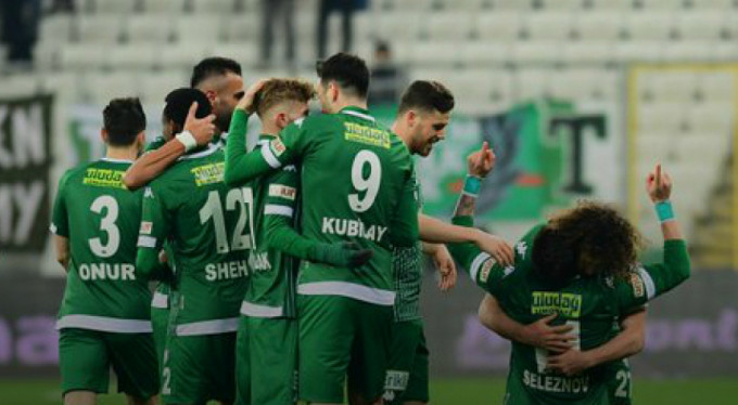 Kubilay, Timsah'a hayat verdi!