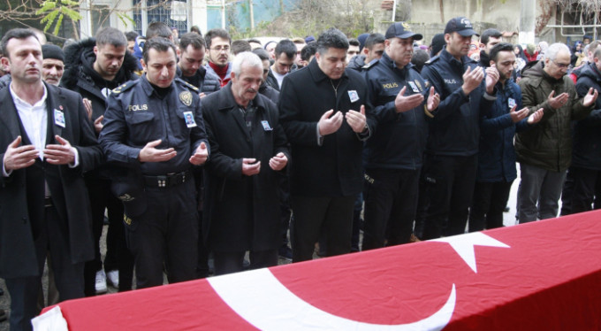 Bursa'da polis memuruna acı veda