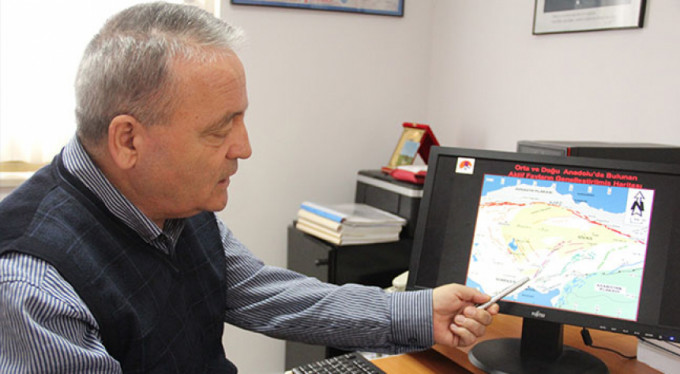 Profesörden korkutan deprem açıklaması!