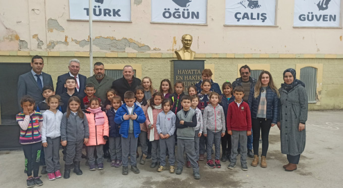 Bursa'da öğrenciler okullarını tanıyamadı!