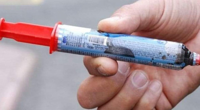 Şırınga çikolatadan ölüm soruşturması sonuçlandı!