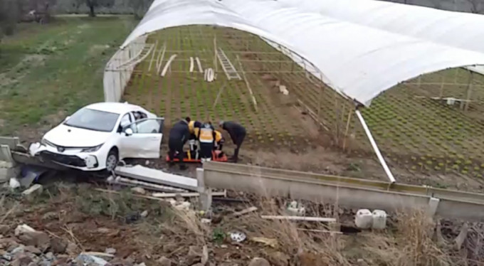 Bursa'da kadın sürücü ölümden döndü!