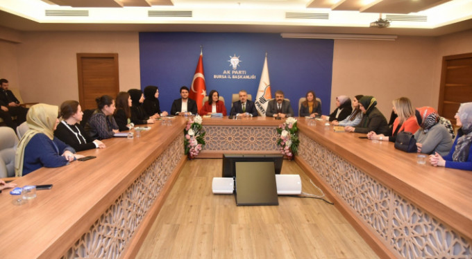 AK Parti Bursa İl Kadın Kolları Yönetimi belli oldu