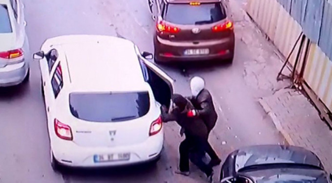 Film değil gerçek! O anlar kamerada...