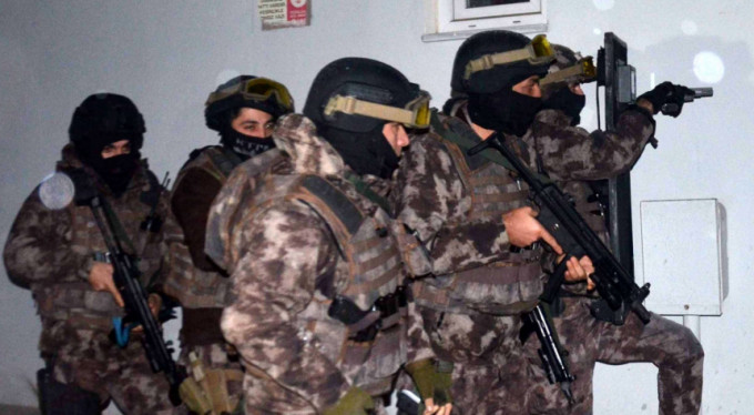 Bursa'da hareketli saatler! 19 gözaltı