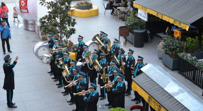 Dikkat müzik çıkabilir!