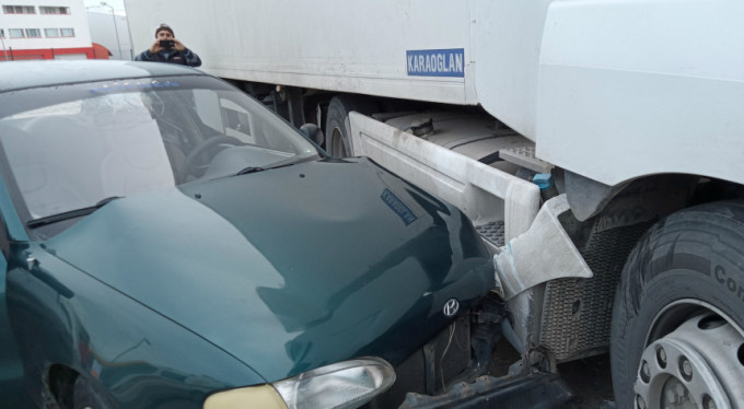 Bursa'da feci kaza! 2 yaralı