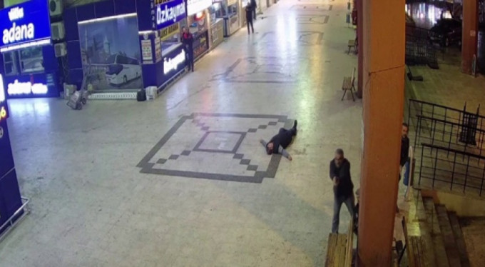 Otogarda korkunç anlar! Kurşunlar havada uçuştu