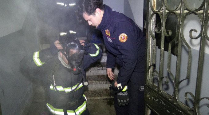 Bursa'da korkutan yangın! İtfaiye giremeyince...