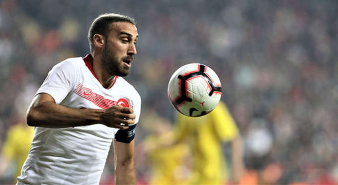 Cenk Tosun'dan kötü haber!