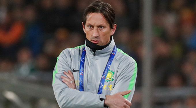 Fenerbahçe'de ilk hedef Schmidt