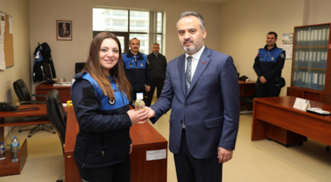 Başkan Aktaş'tan Kadınlar Günü'ne anlamlı klip