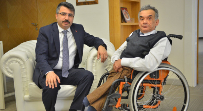 Yıldırım'da engelleri aşan protokol