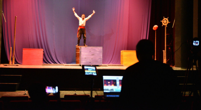 Tiyatroda korona rekoru