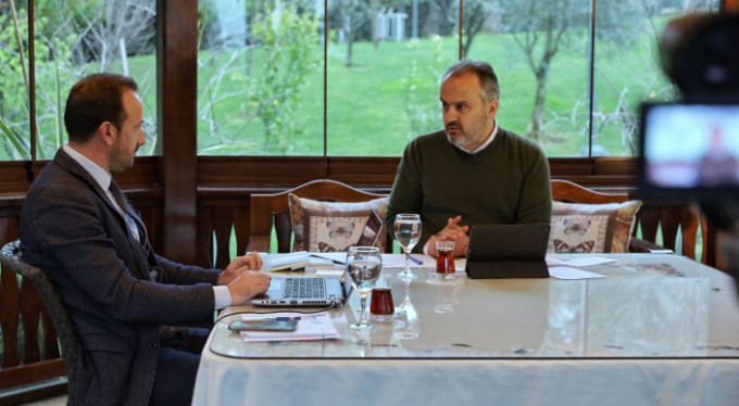 Aktaş soruları yanıtladı, öğrenciye müjdeyi verdi