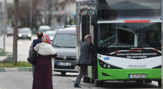 Bursa'da ücretsiz ulaşım desteği büyüyor!