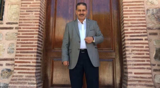 Camide cemaat olmayınca sosyal medyadan...