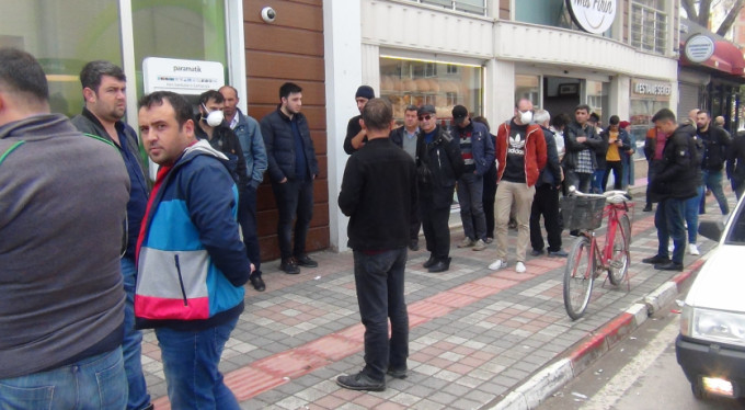 Bursa'da ürküten kalabalık!