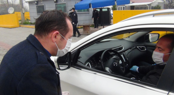 Bursa'da araç giriş çıkışına izin verilmiyor