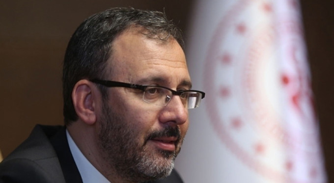 Bakan Kasapoğlu'ndan Bursaspor mesajı!