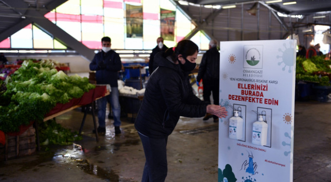 Osmangazi Belediyesi pazarcıları memnun etti