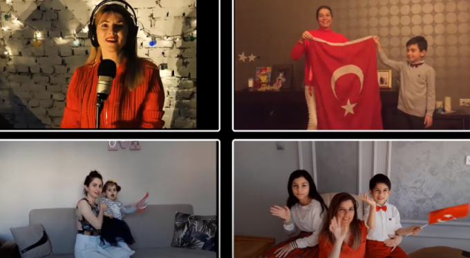 Bursa'da anlamlı 23 Nisan şarkısı