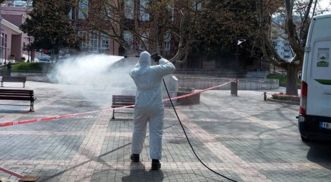 Osmangazi'nin Korona mücadelesi takdir gördü