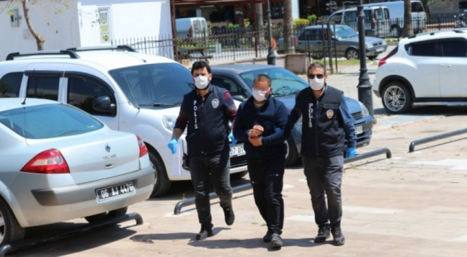 Cezaevinden çıktı, bakın neler yaptı!