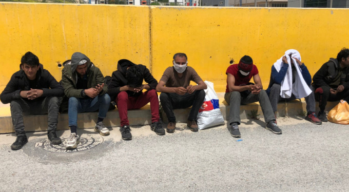 Yürüyerek İstanbul'a gitmek istediler!