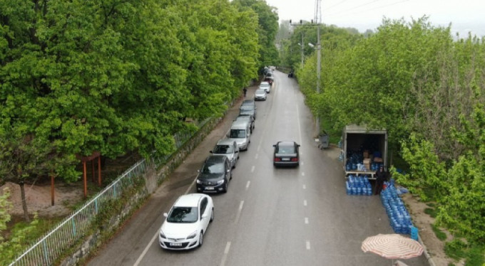 Bursa'da bu kuyruğun sonu yok!