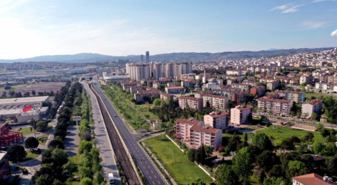 Bursa'da trafik durdu, yollar hayat buldu