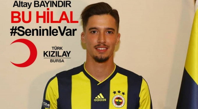 Altay Bayındır'dan Türk Kızılay'ına bağış