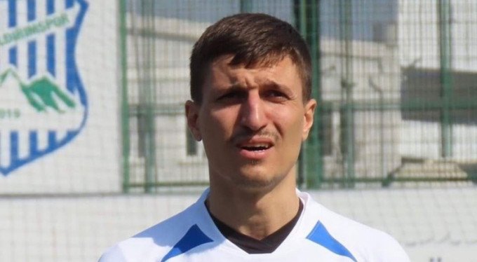 Süper Lig'in eski futbolcusu oğlunu boğarak öldürdü!