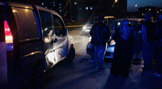Bursa'da korkutan kaza! 2 yaralı
