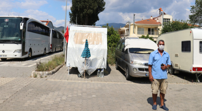 Ev kirasına isyan etti, bakın ne yaptı!