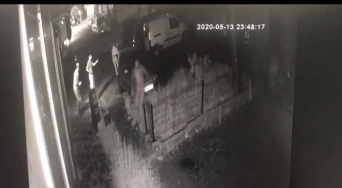 Bursa'da silahların konuştuğu kavga kamerada!