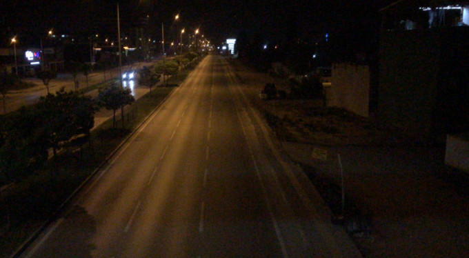 Bursa evine kapandı!