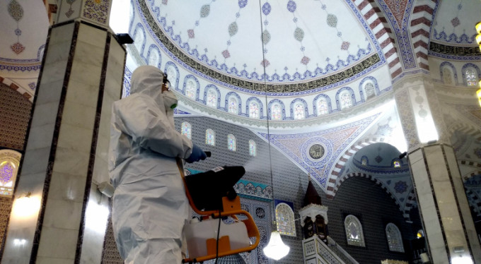 Bursa'da camiler cumaya hazır!