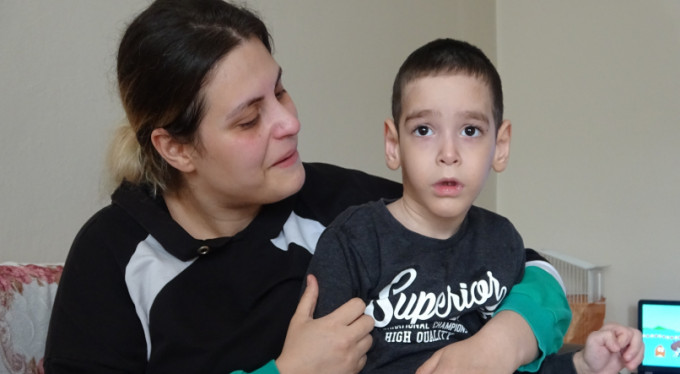 Tek isteği oğlunun ilaçlarına ulaşabilmek