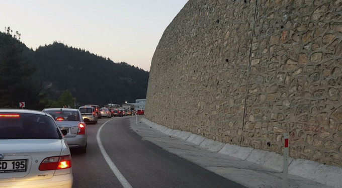İşte Bursa'daki bu trafiğin sebebi!