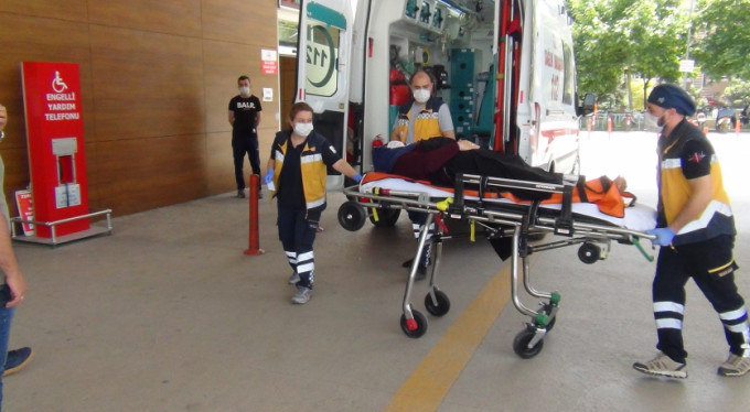 Bursa'da panik anları! Boşluğa düştü...