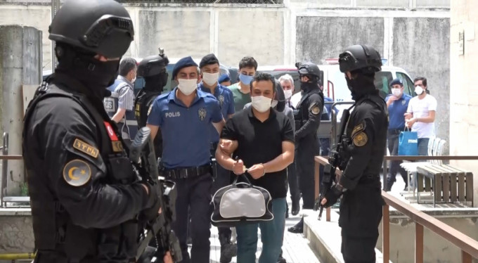 Bursa'daki FETÖ operasyonunda flaş gelişme!